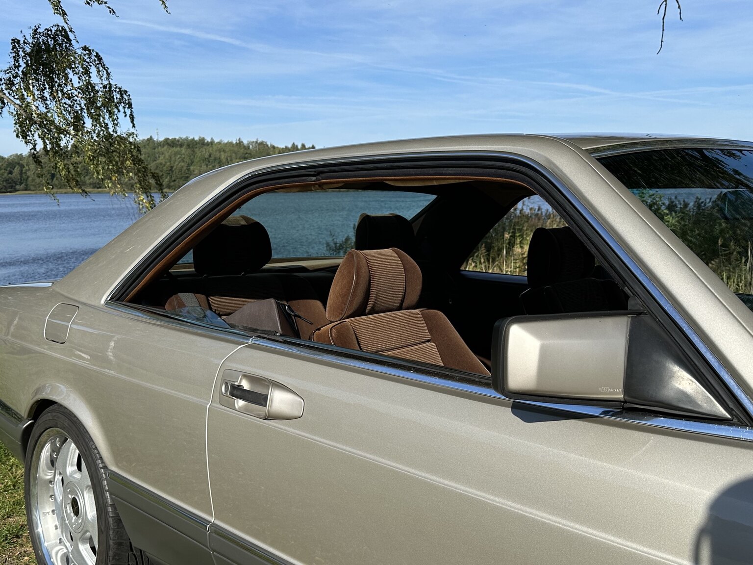 Aussenfoto 1986 Mercedes-Benz 500 SEC (52)