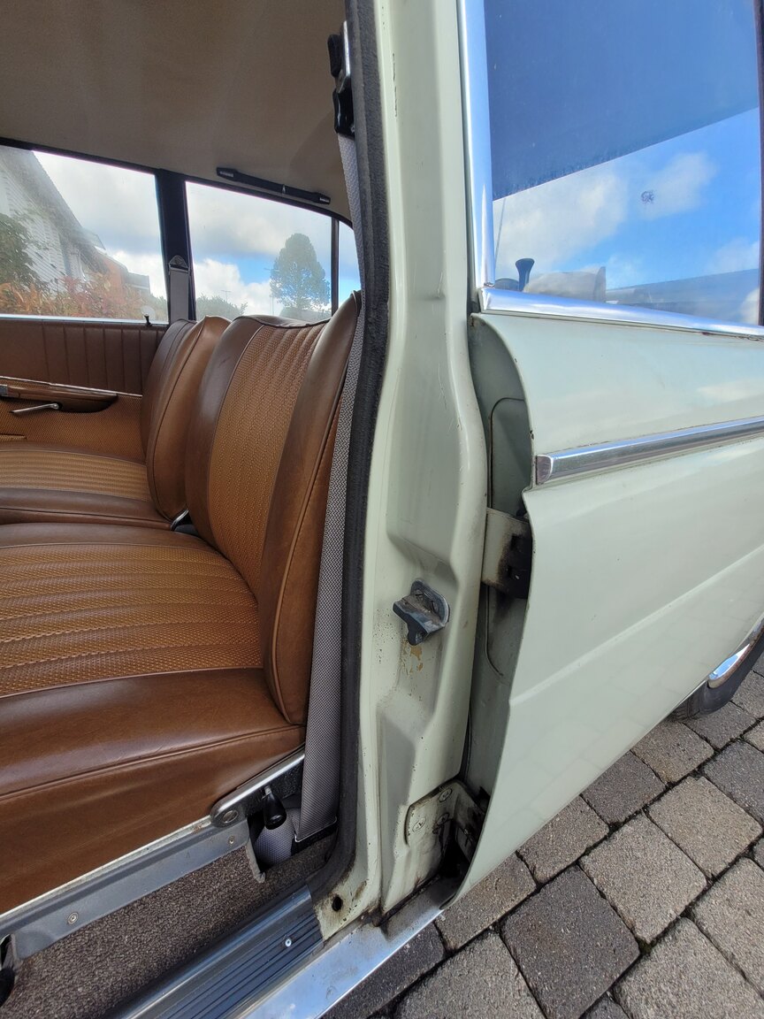 Innenraumfoto von 1966 Renoveringsobjekt BMW 1800