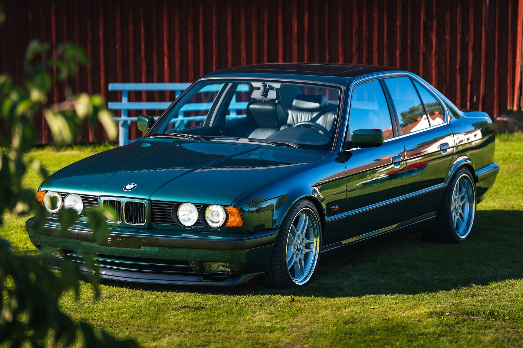 Exterior image of 1993 BMW 525 tds "No Reserve Auction"