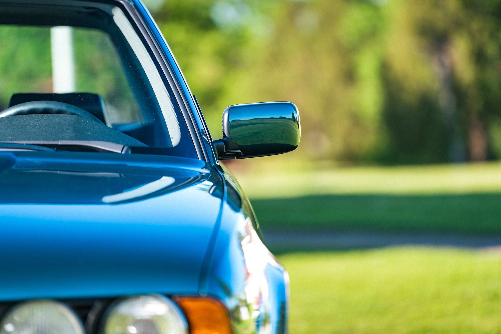 Exterior image of 1993 BMW 525 tds "No Reserve Auction"