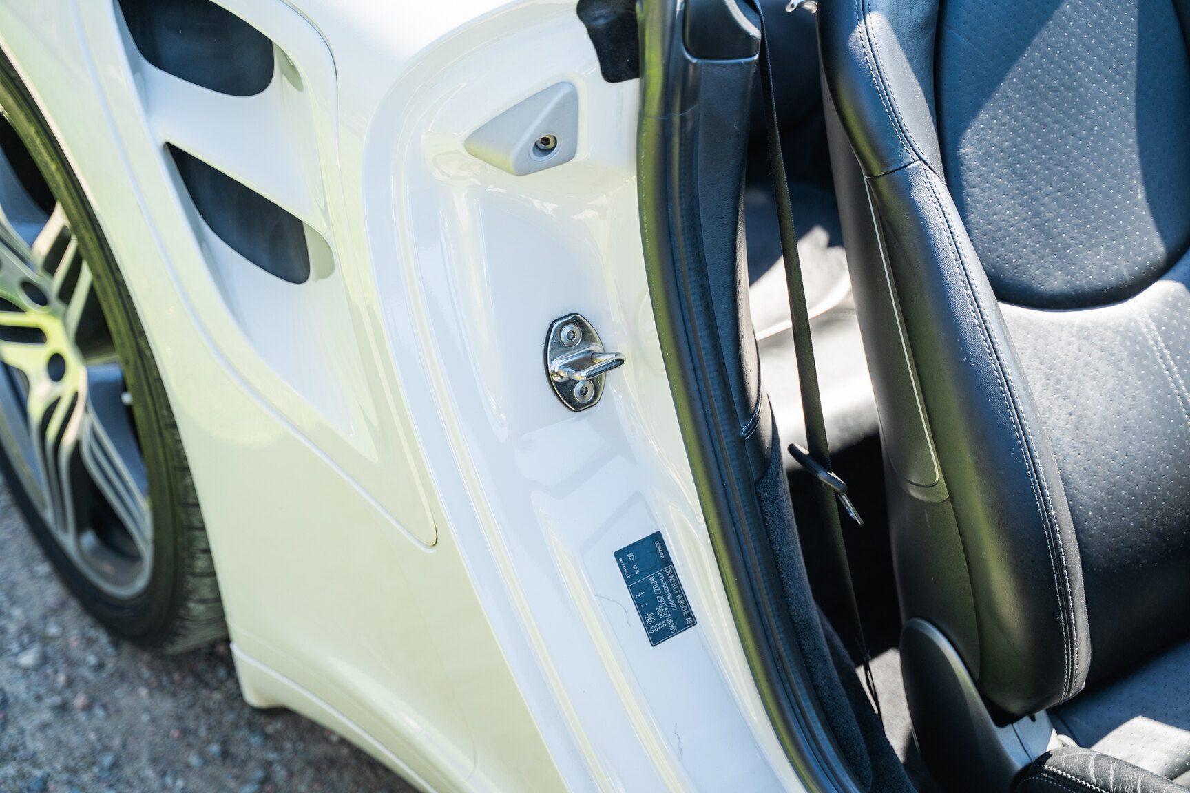 Interiörbild 2008 Porsche 911 Turbo Cabriolet (21)