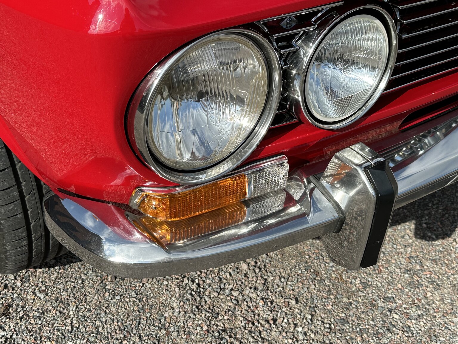 Exteriörbild på 1972 Alfa Romeo 2000 GTV Bertone Coupé