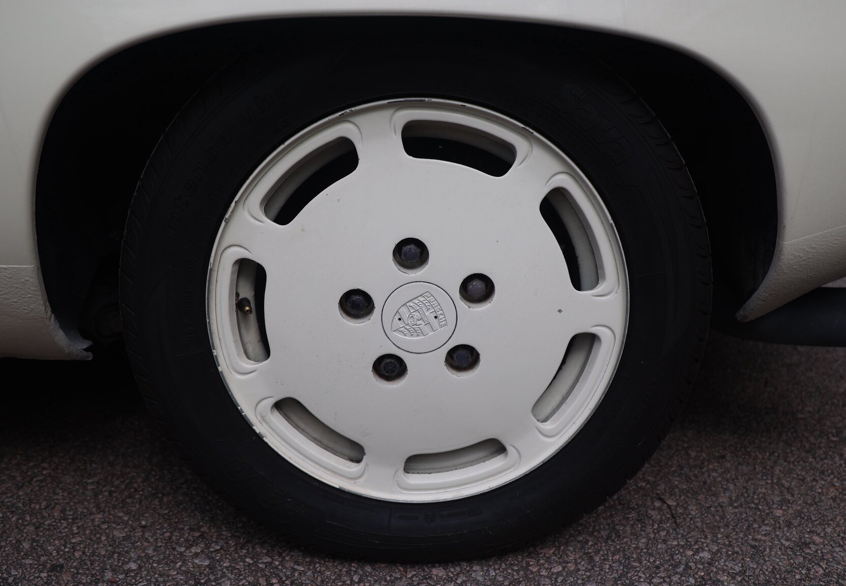 Exteriörbild på 1981 Porsche 928 S