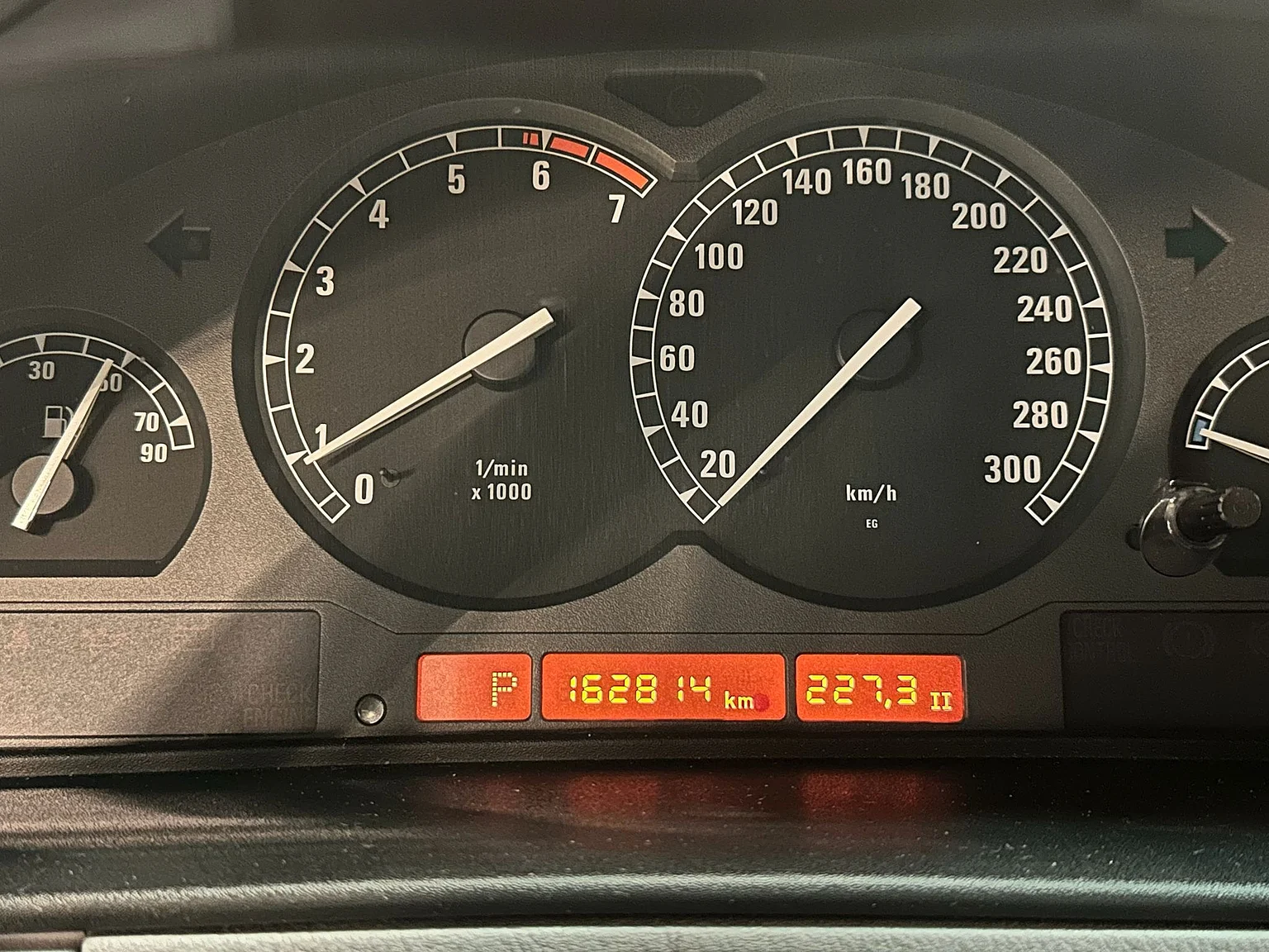 Interiörbild 1997 BMW 840CiA (4)
