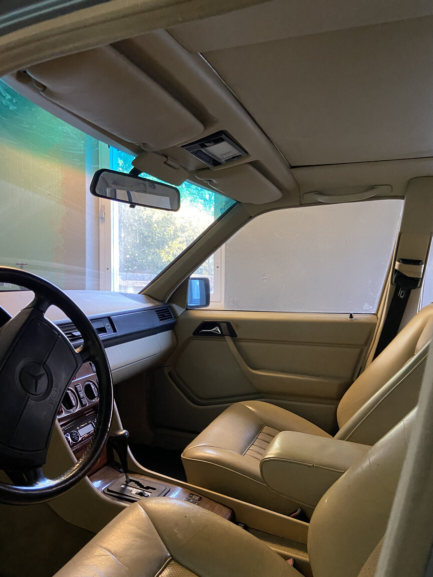 Interiörbild 1989 Mercedes-Benz 300 TE 4Matic