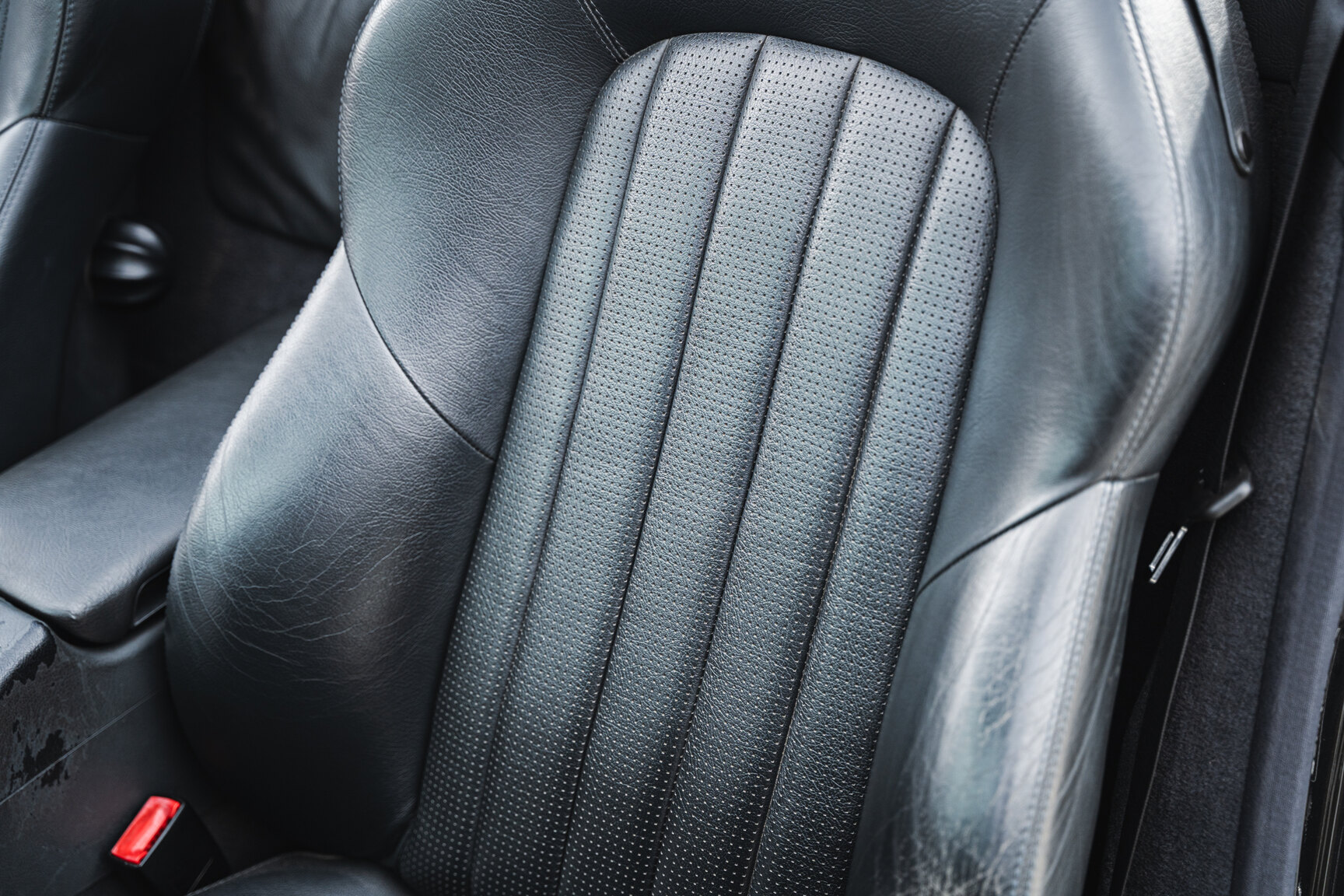 Interiörbild 2001 Mercedes-Benz SLK 32 AMG