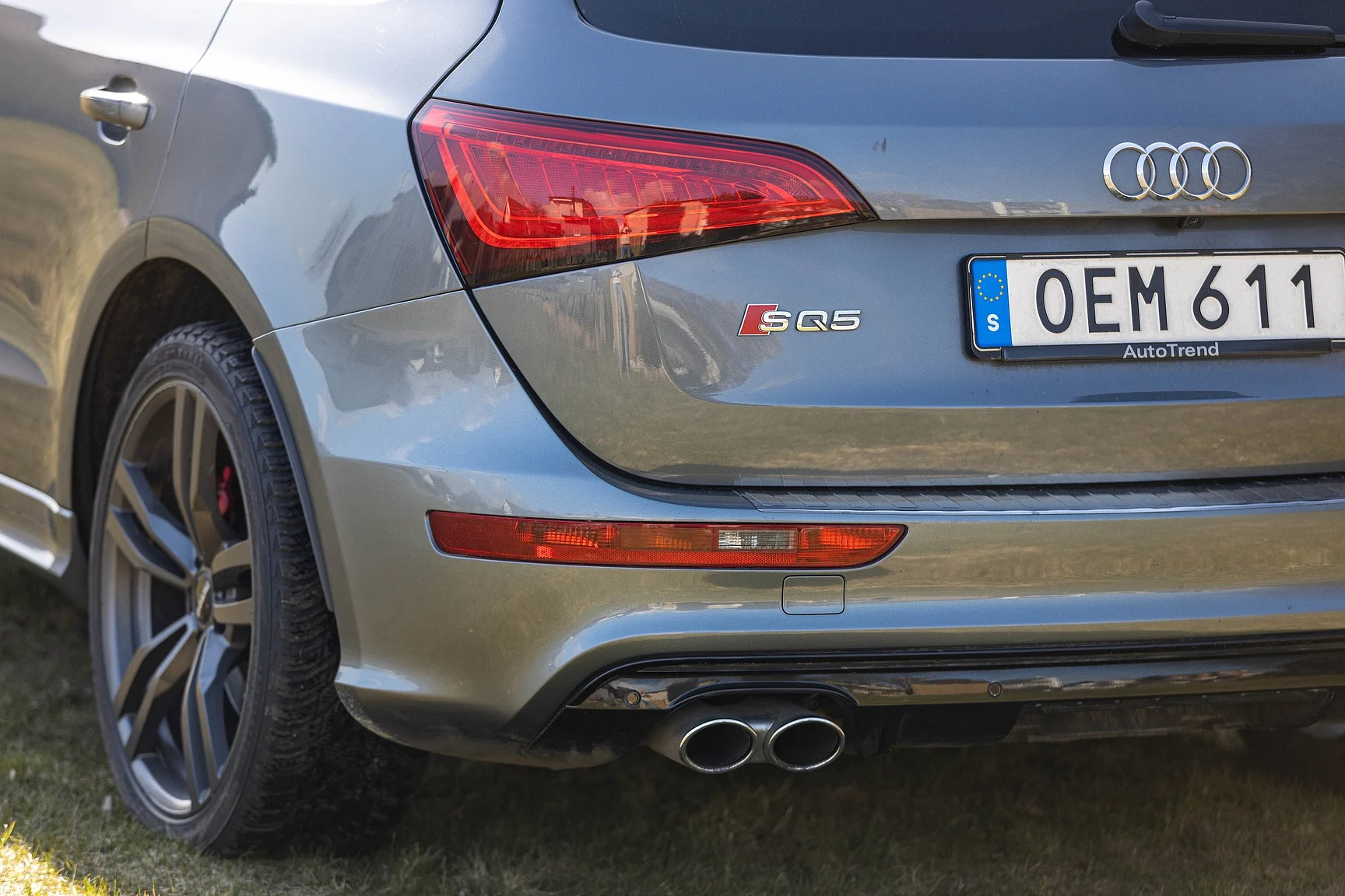 Exteriörbild på 2017 Audi SQ 5 Plus TDI (38)