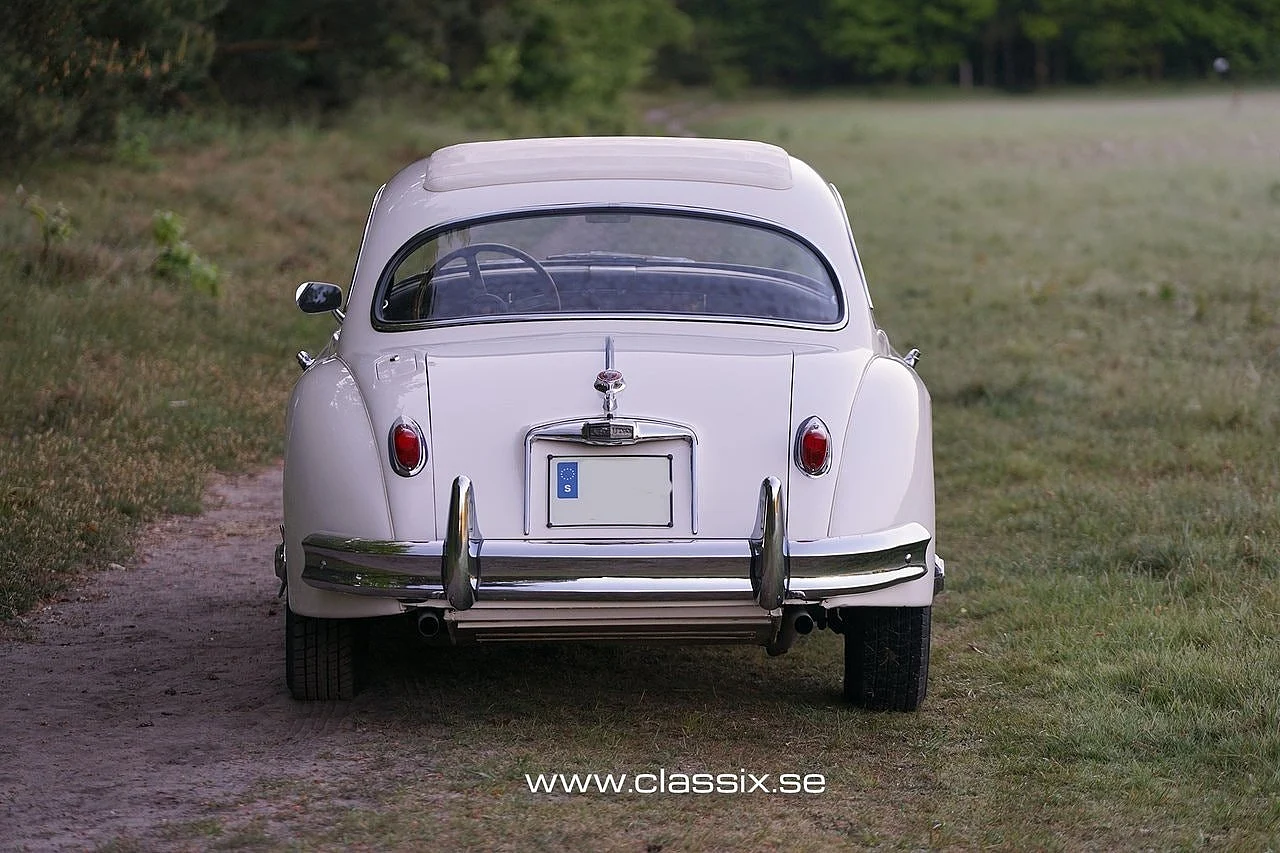Bild von 1959 Jaguar XK150 (14)