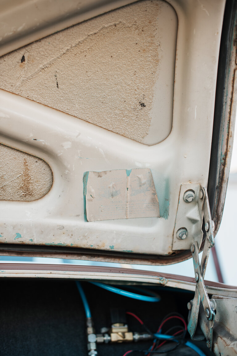 Interior image of 1953 Ford Mainliner Custom