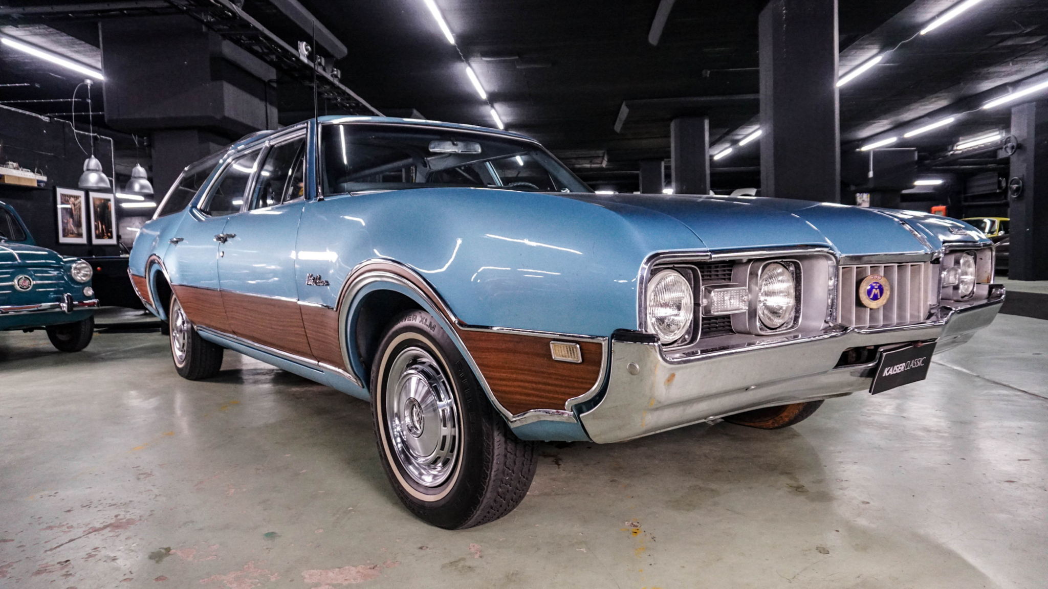 Exterior image of 1968 Oldsmobile Vista Cruiser