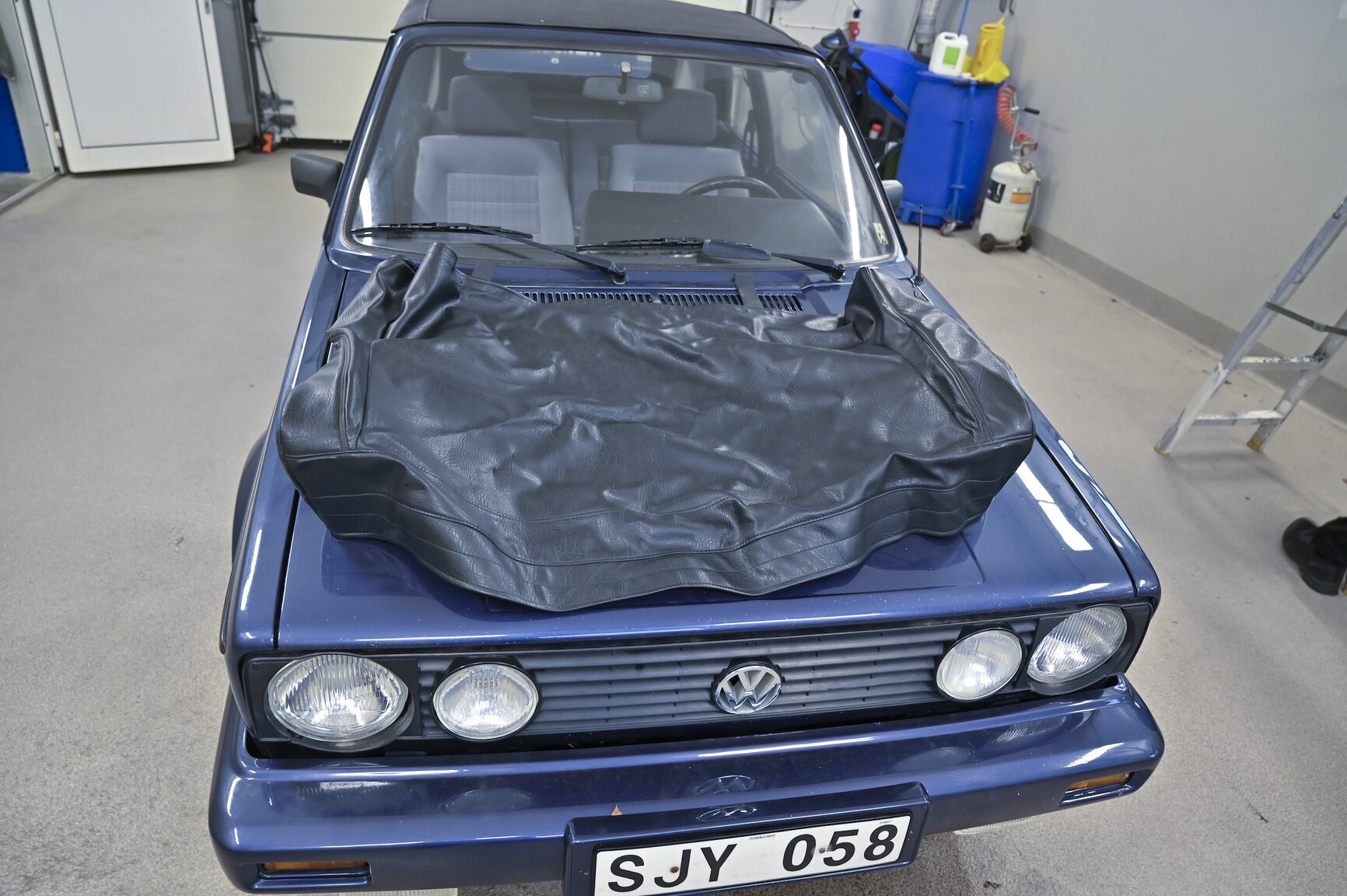 Image of 1991 Volkswagen Golf Karmann Cabriolet miscellaneous