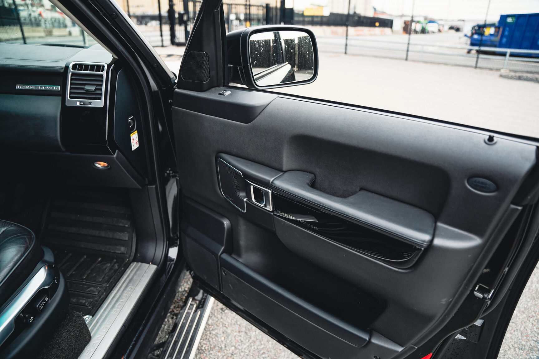 Innenraumfoto von 2012 Range Rover TDV8 Vouge