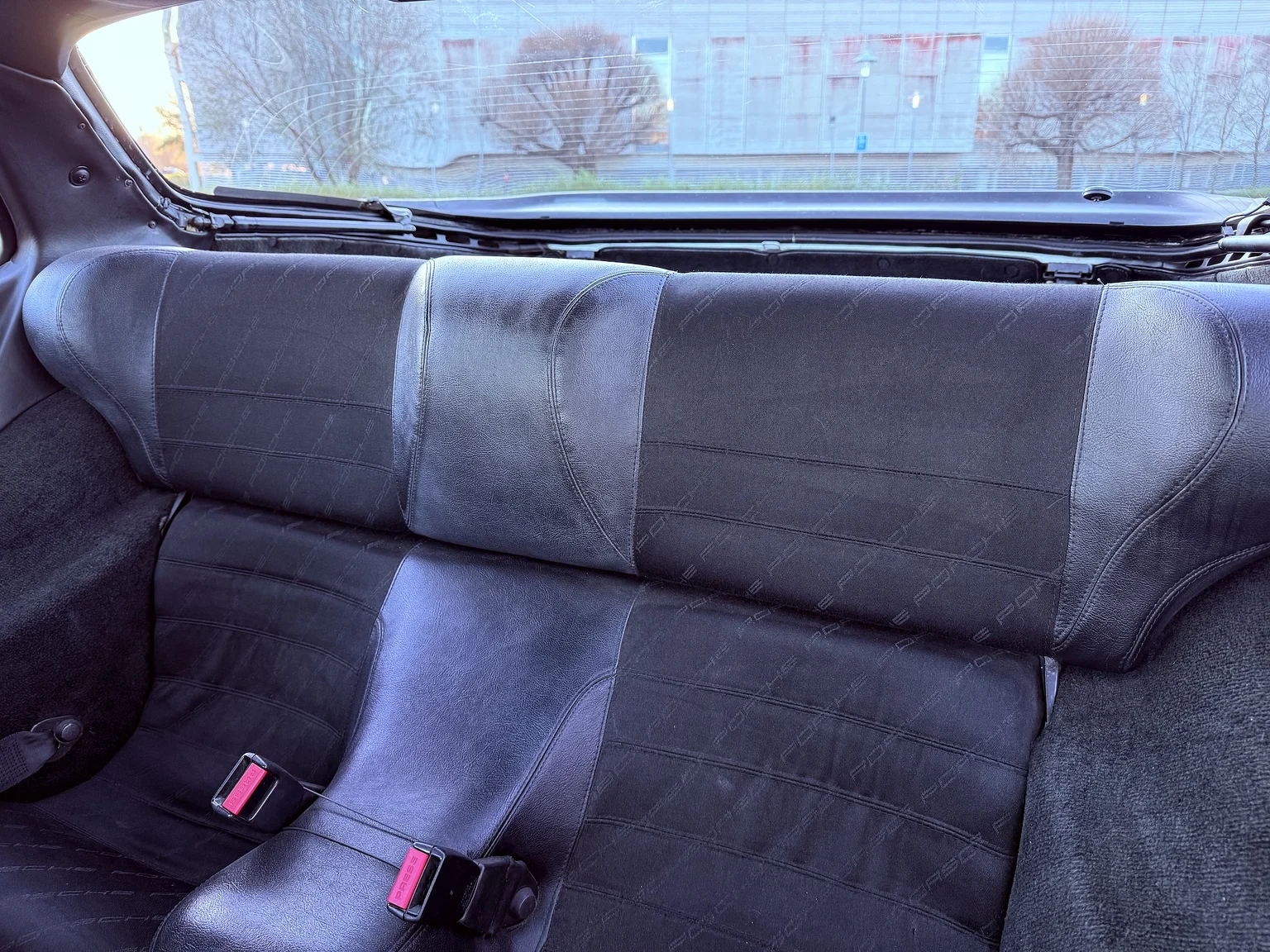 Interiörbild 1984 PORSCHE 944 Targa (16)