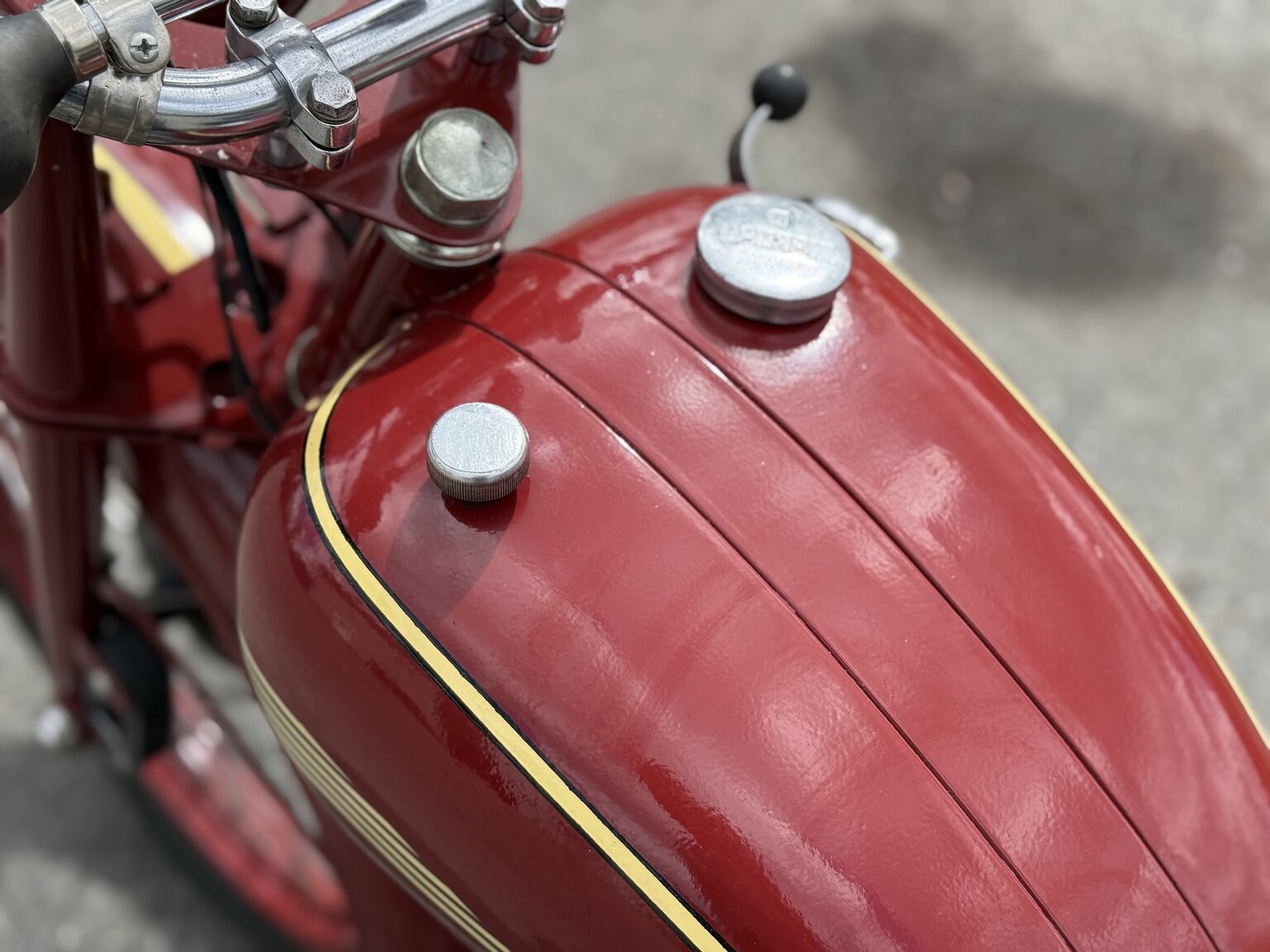 Exterior image of 1953 Huskvarna Modell 30