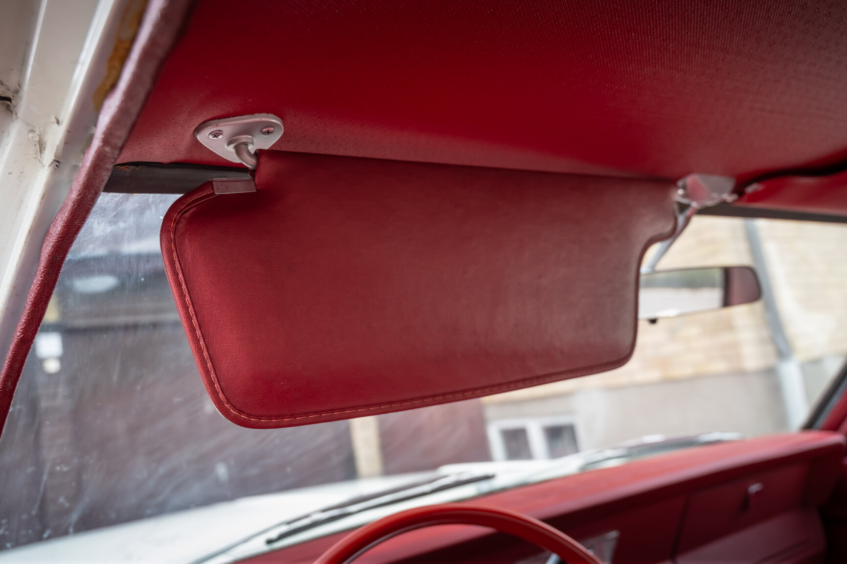 Interiörbild 1967 Plymouth Valiant V 100 Sedan
