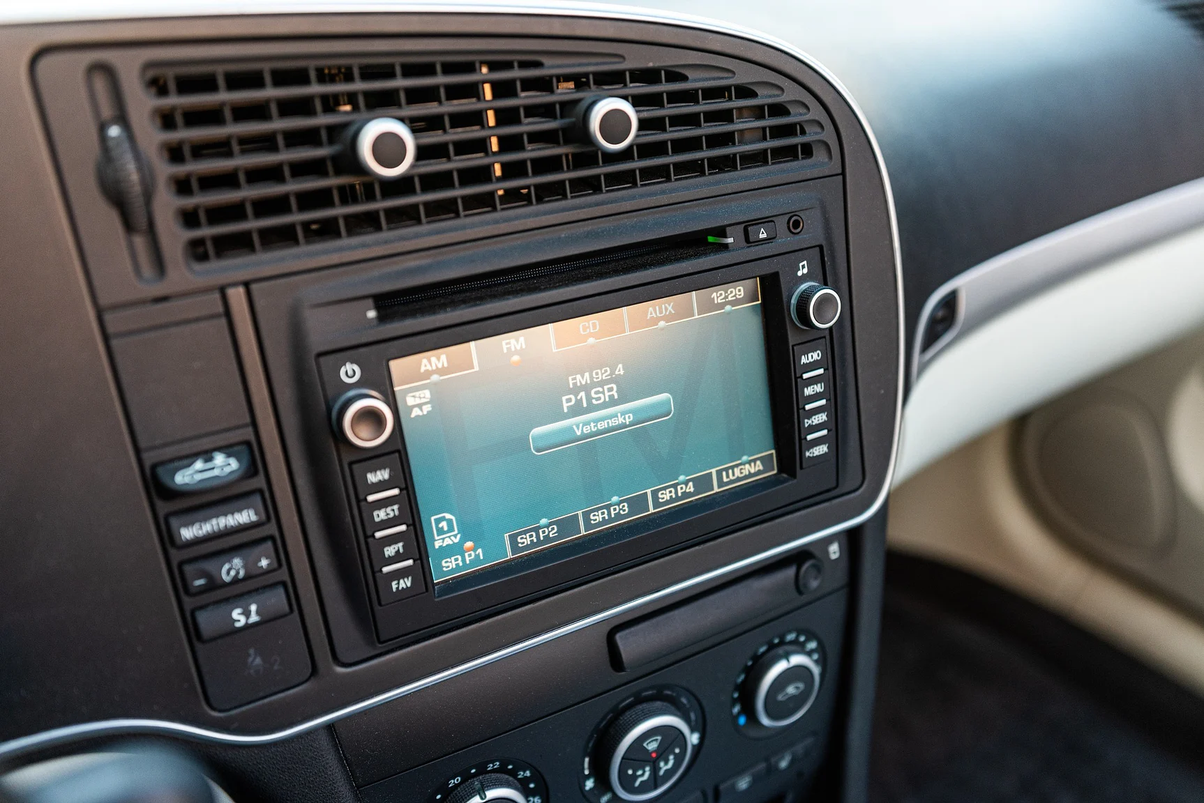 Interior image of 2008 SAAB 9-3 Vector 2.0T Cabriolet (35)