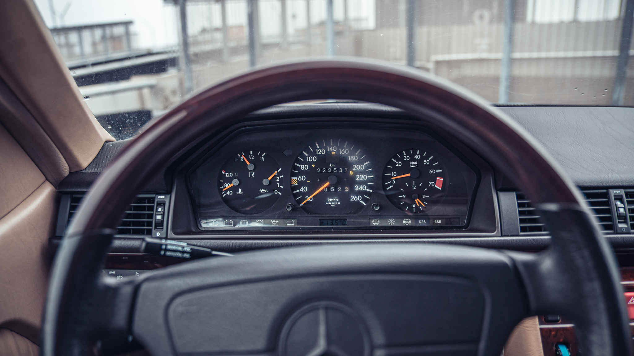 Interiörbild 1995 Mercedes Benz E320 Cabriolet (27)