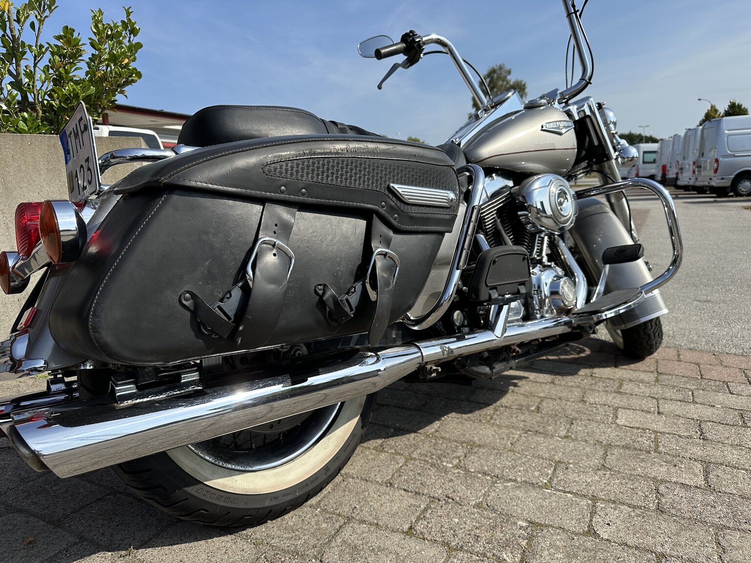 Exteriörbild på 2007 Harley-Davidson Road King Classic