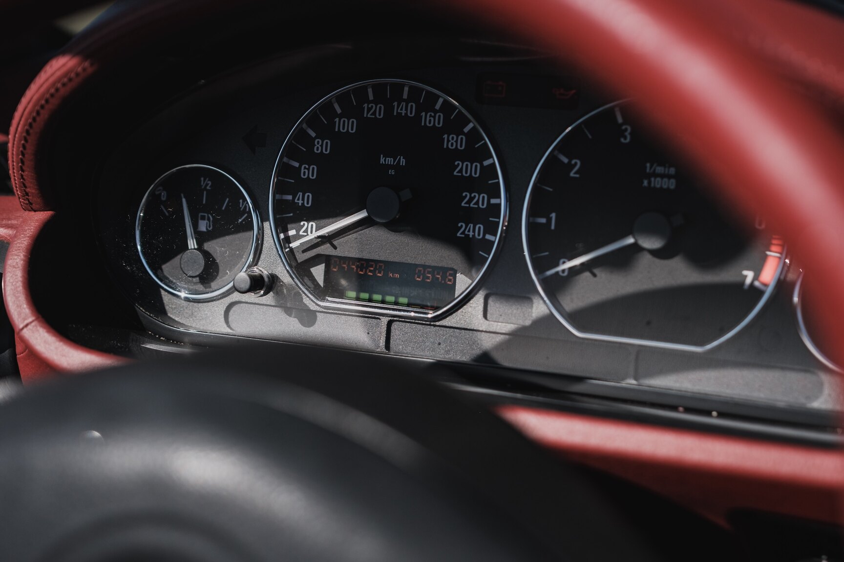 Interior image of 1999 BMW Z3 2.8i Roadster