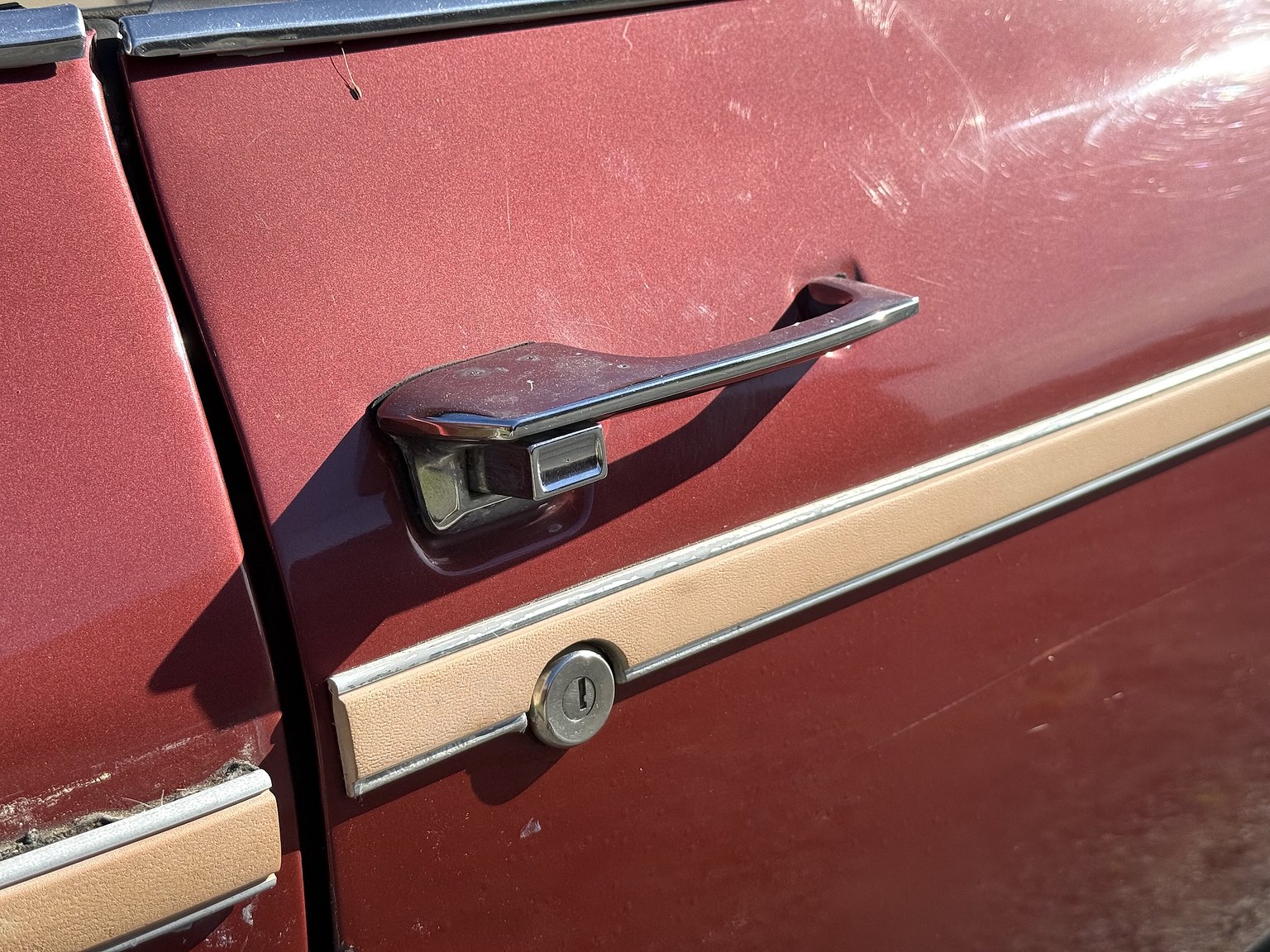 Exteriörbild på 1975 Oldsmobile Delta 88