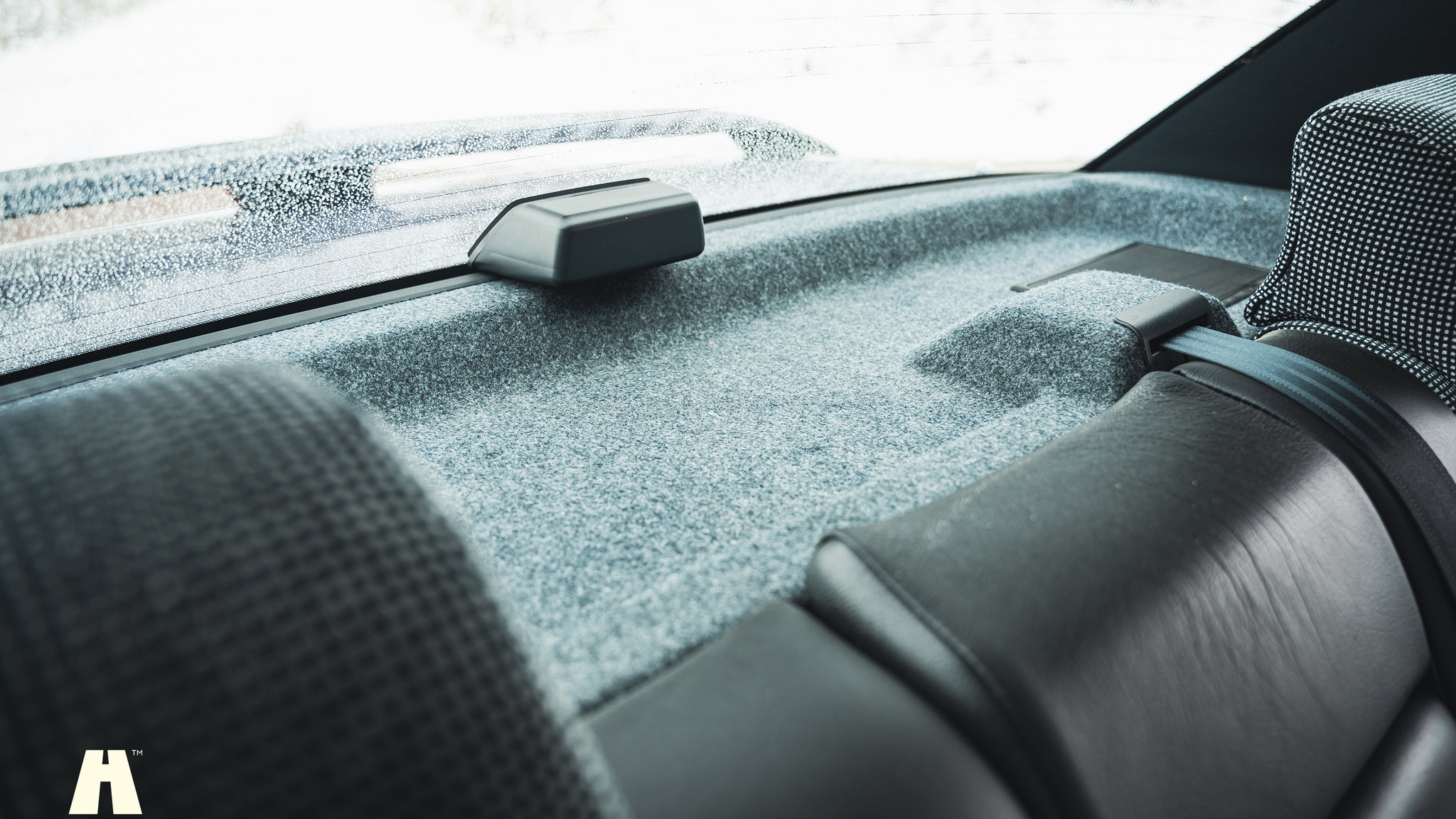 Interior image of 1995 Volvo 940 SE