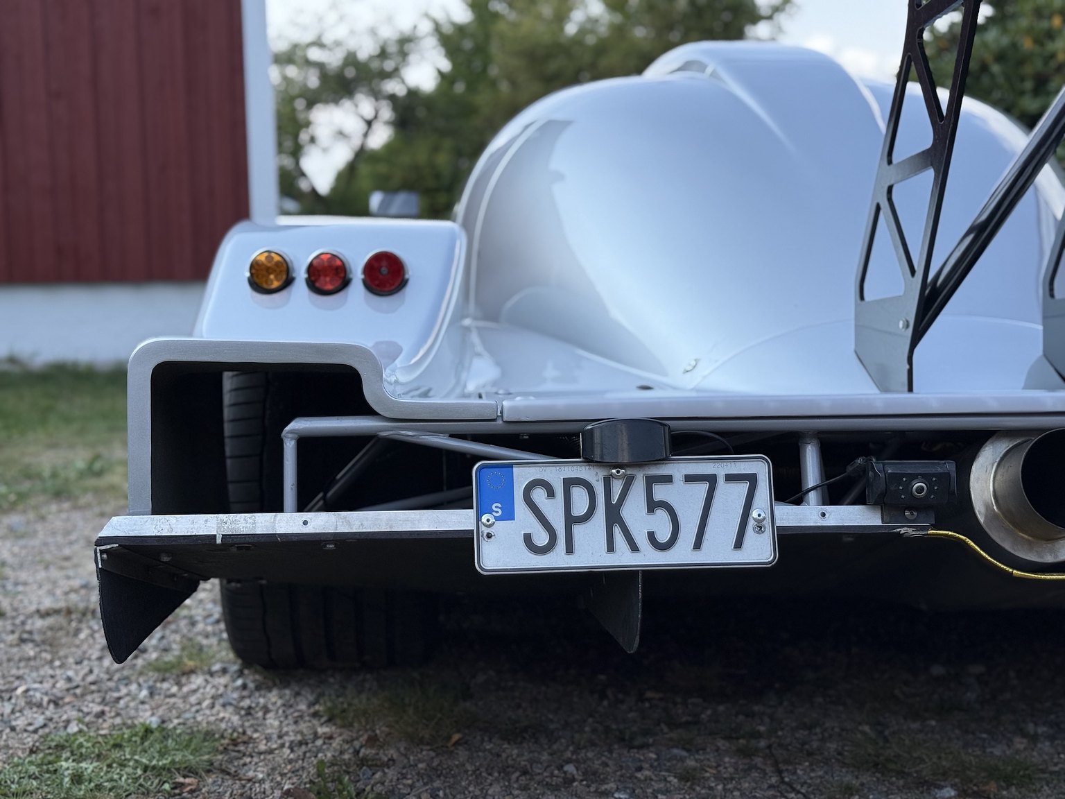 Exteriörbild på 2016 Bentley EXP Speed 8 (Replica)