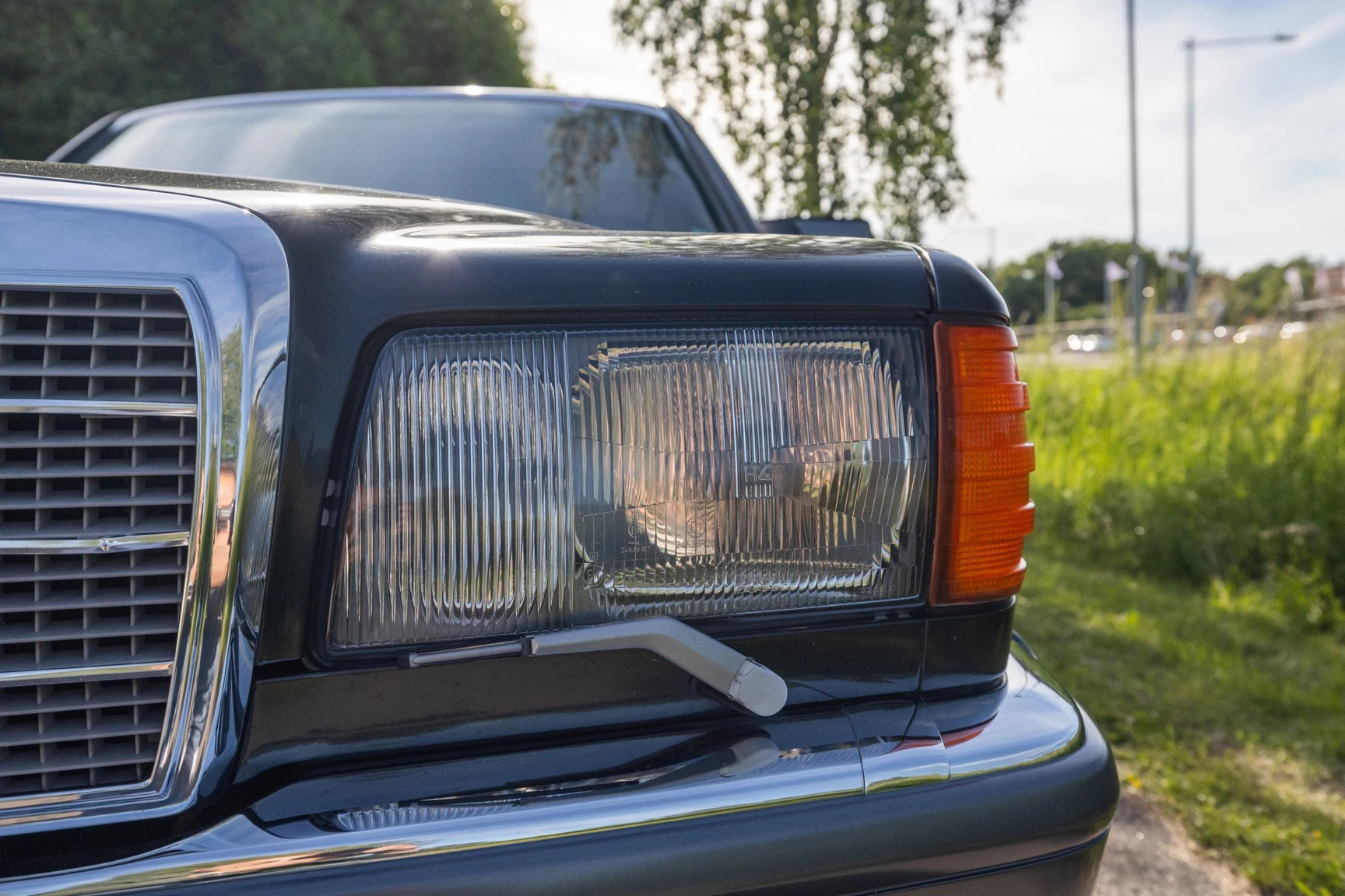 Aussenfoto 1989 Mercedes-Benz 560 SEL (35)