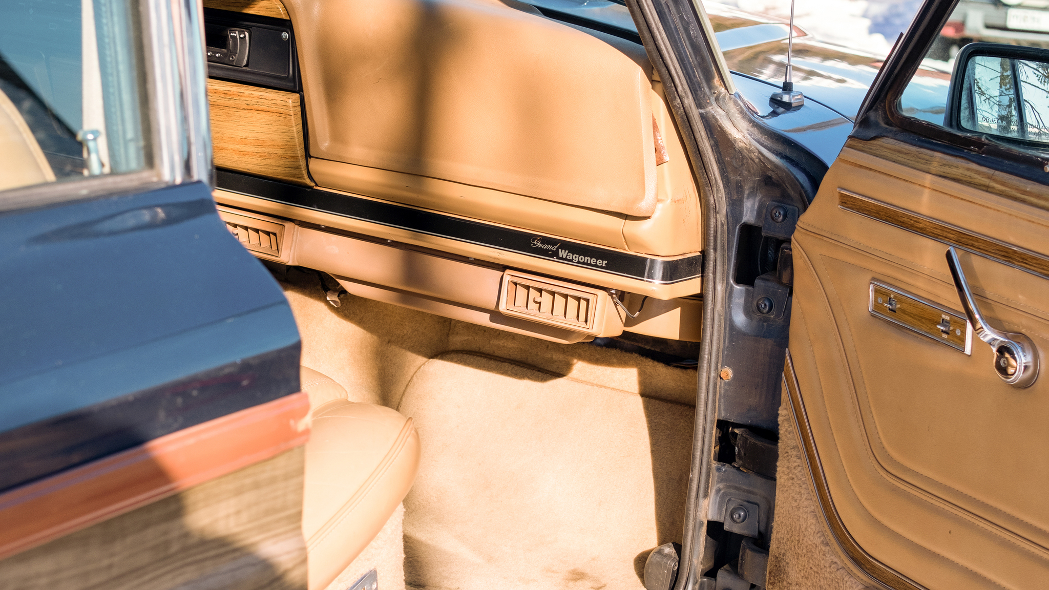 Interiörbild 1988 Jeep Grand Wagoneer 5.9