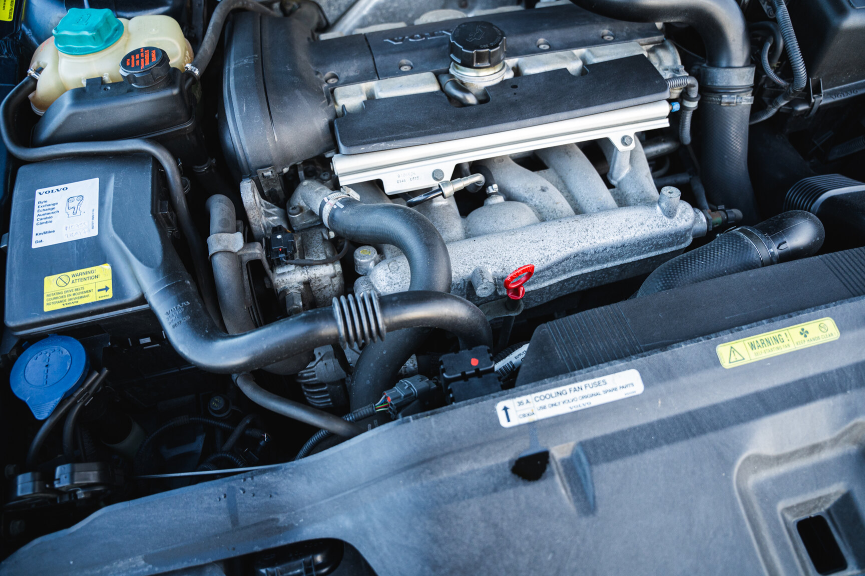 Image of 2000 Volvo V70 XC mechanics