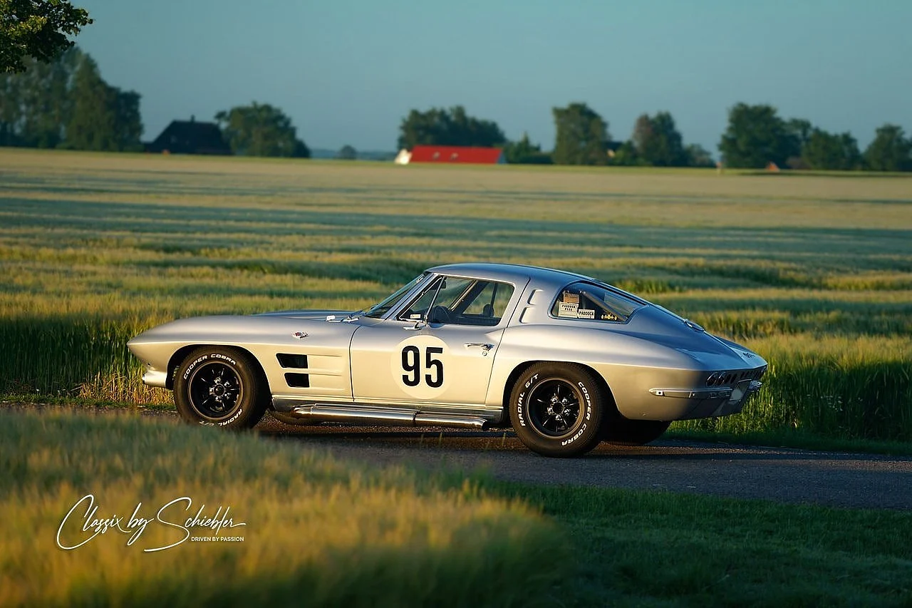 Bild på 1963 Chevrolet Corvette (1)