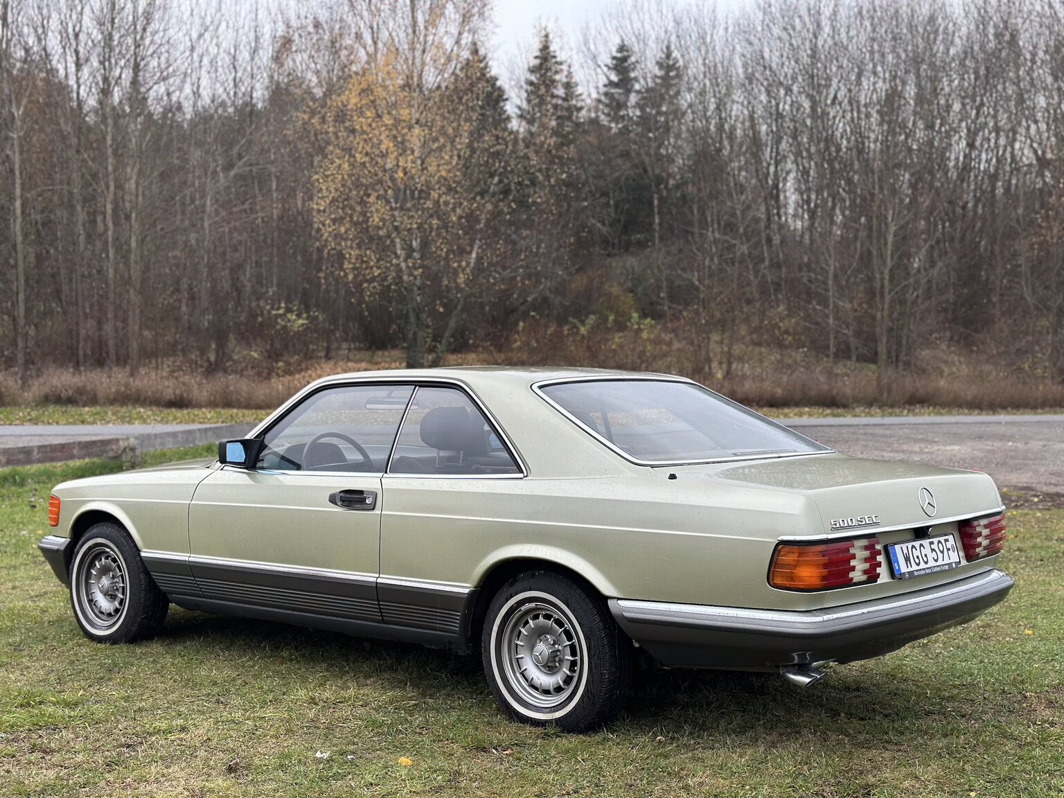Exteriörbild på 1983 Mercedes-Benz 500 SEC