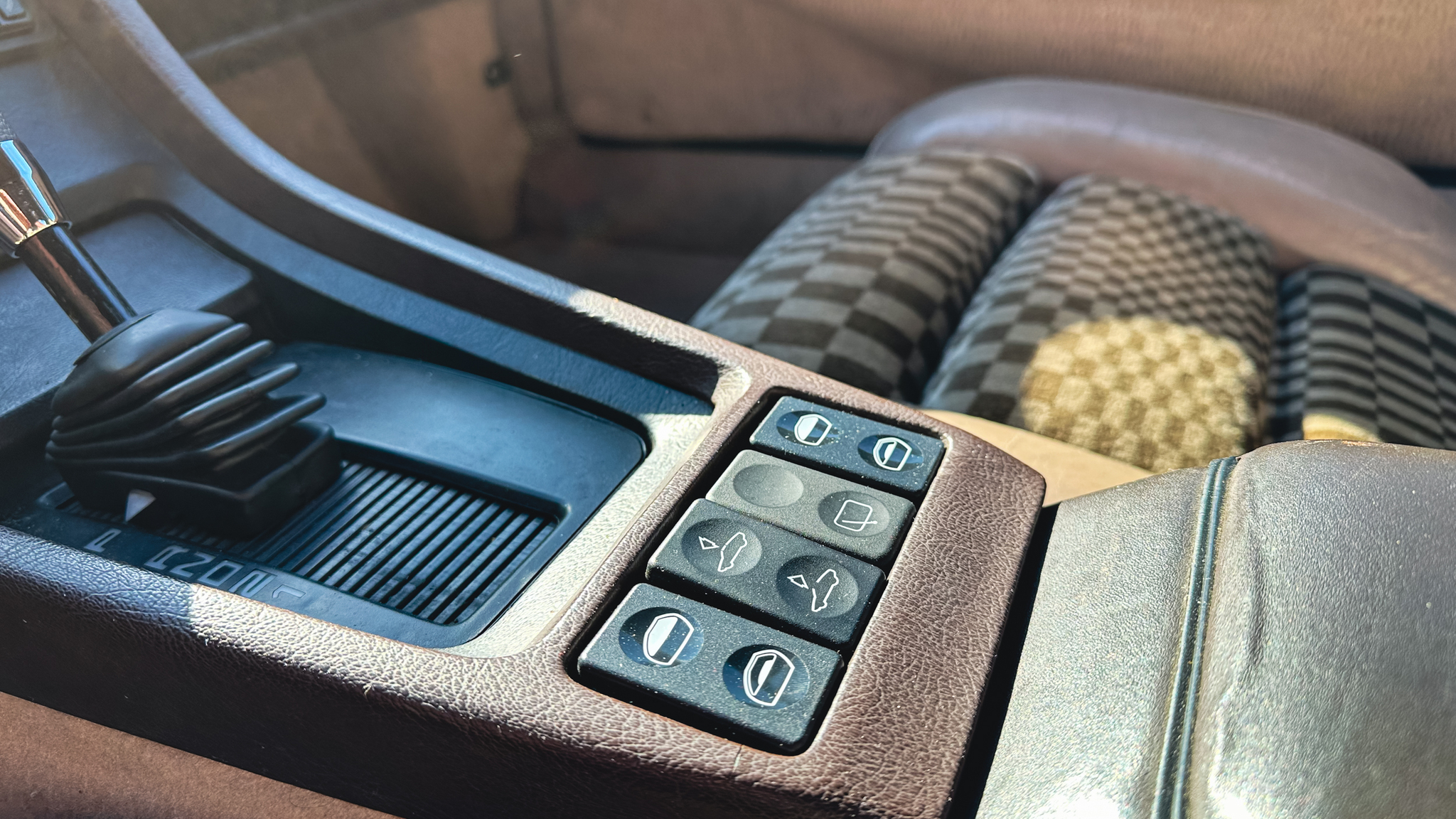 Interiörbild 1983 Porsche 928 S (18)