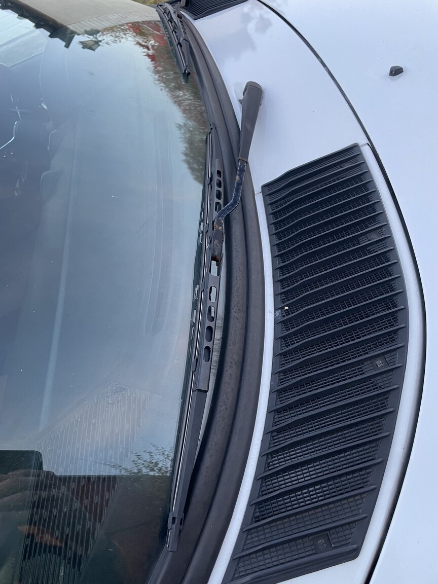 Exteriörbild på 1983 Mercedes-Benz 300 TDT