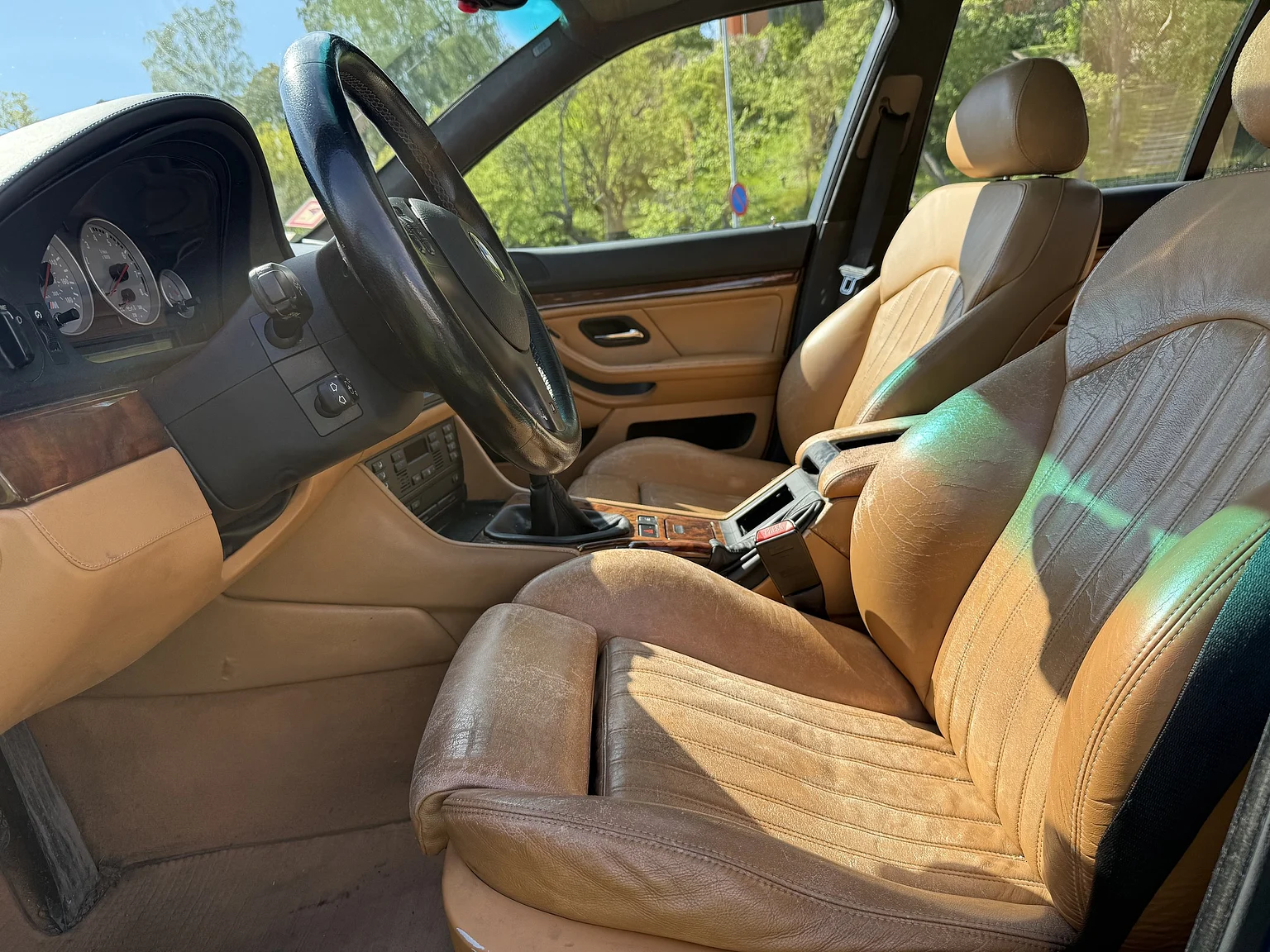 Innenraumfoto von 2001 BMW M5 E39 LCI (7)