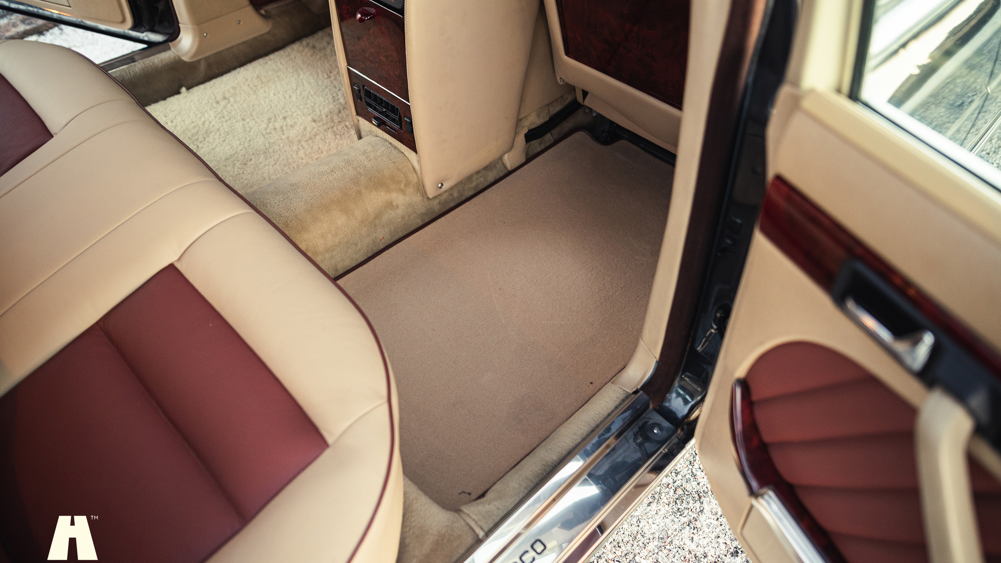 Interiörbild 1991 Mercedes 1000 SEL TRASCO
