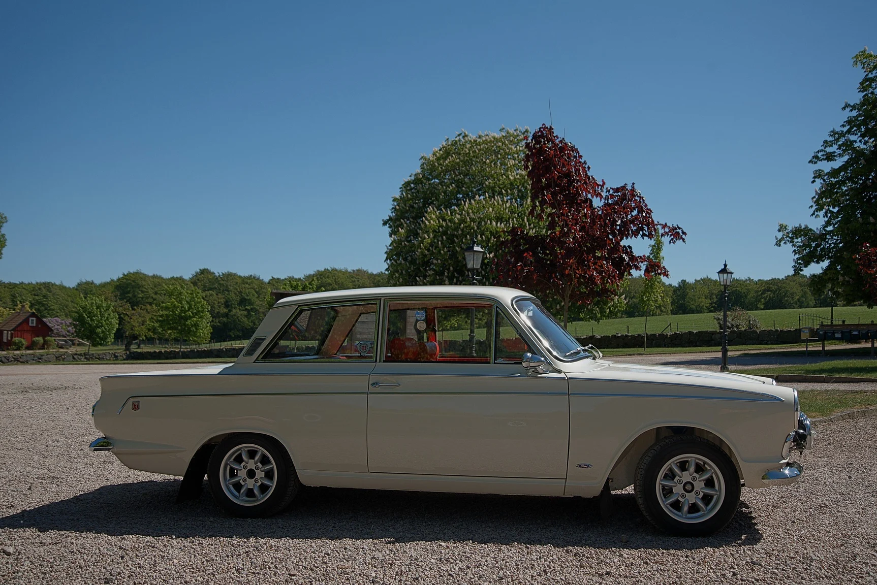Aussenfoto 1966 Ford  Cortina GT (28)