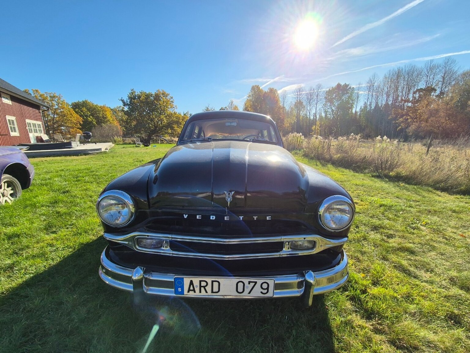 Exterior image of 1954 Ford Vedette 3.9 V8