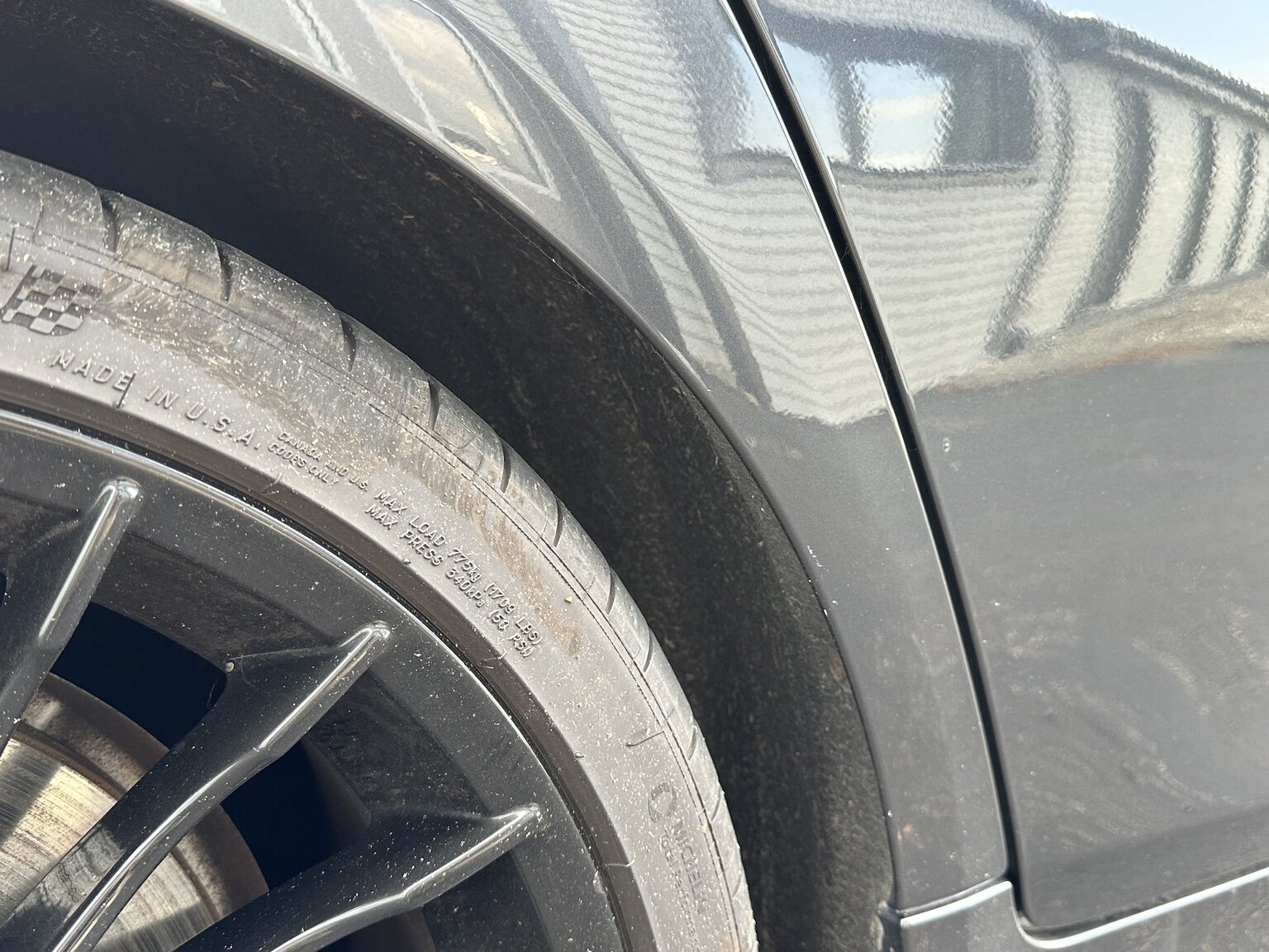 Exteriörbild på 2011 ALPINA B5 Bi-Turbo Touring Switch-Tronic