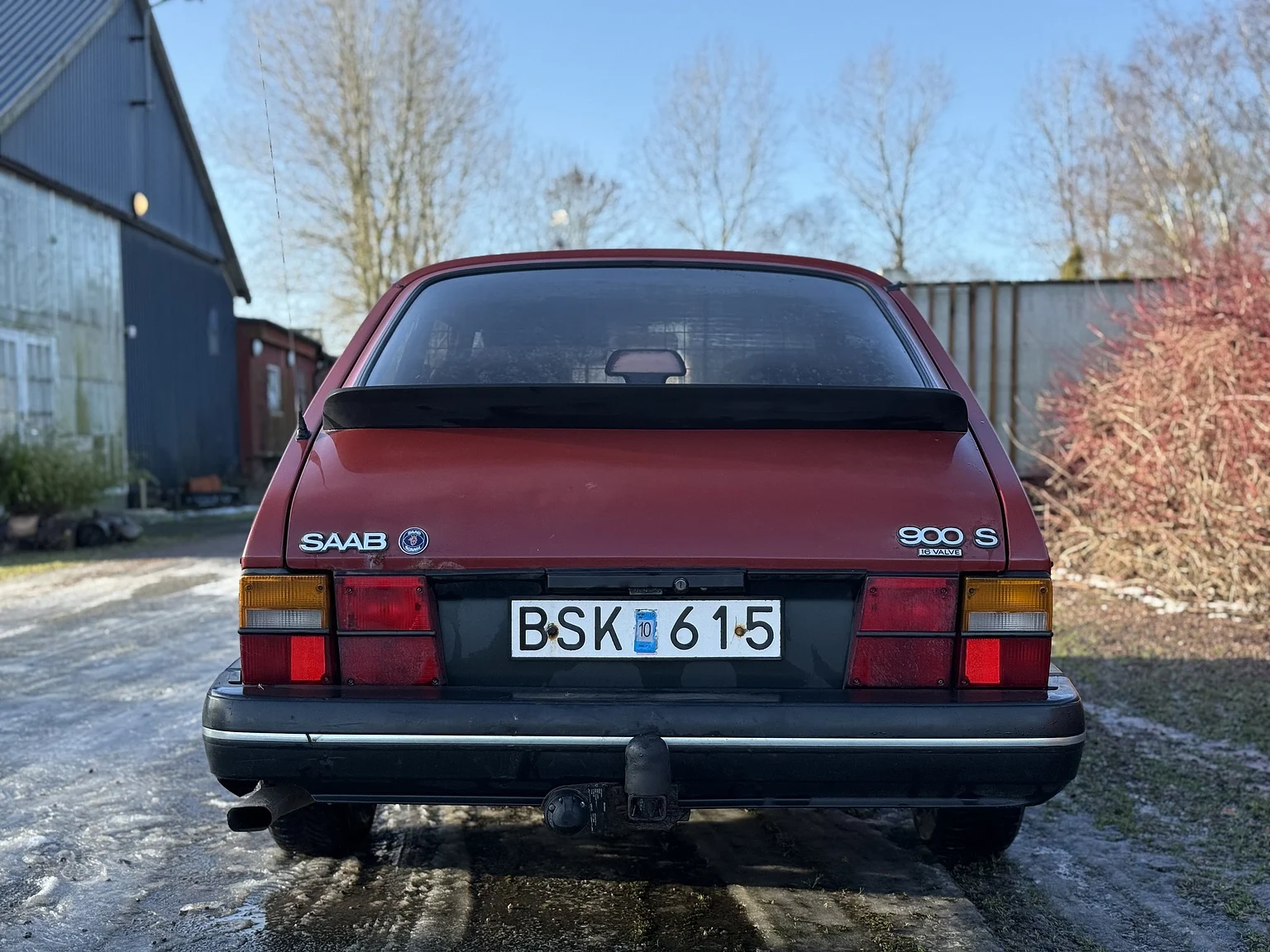 Exterior image of 1991 SAAB 900S Turbo 2-door (11)