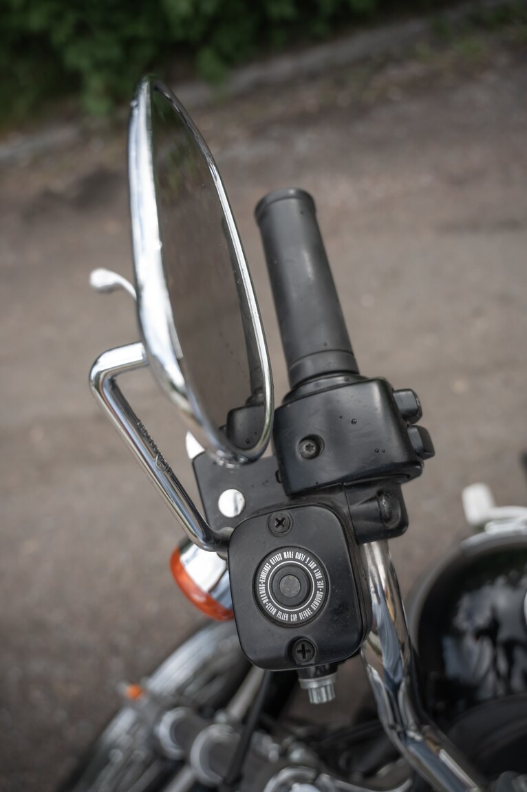 Exteriörbild på 2003 Harley-Davidson FXDL 100th Anniversary