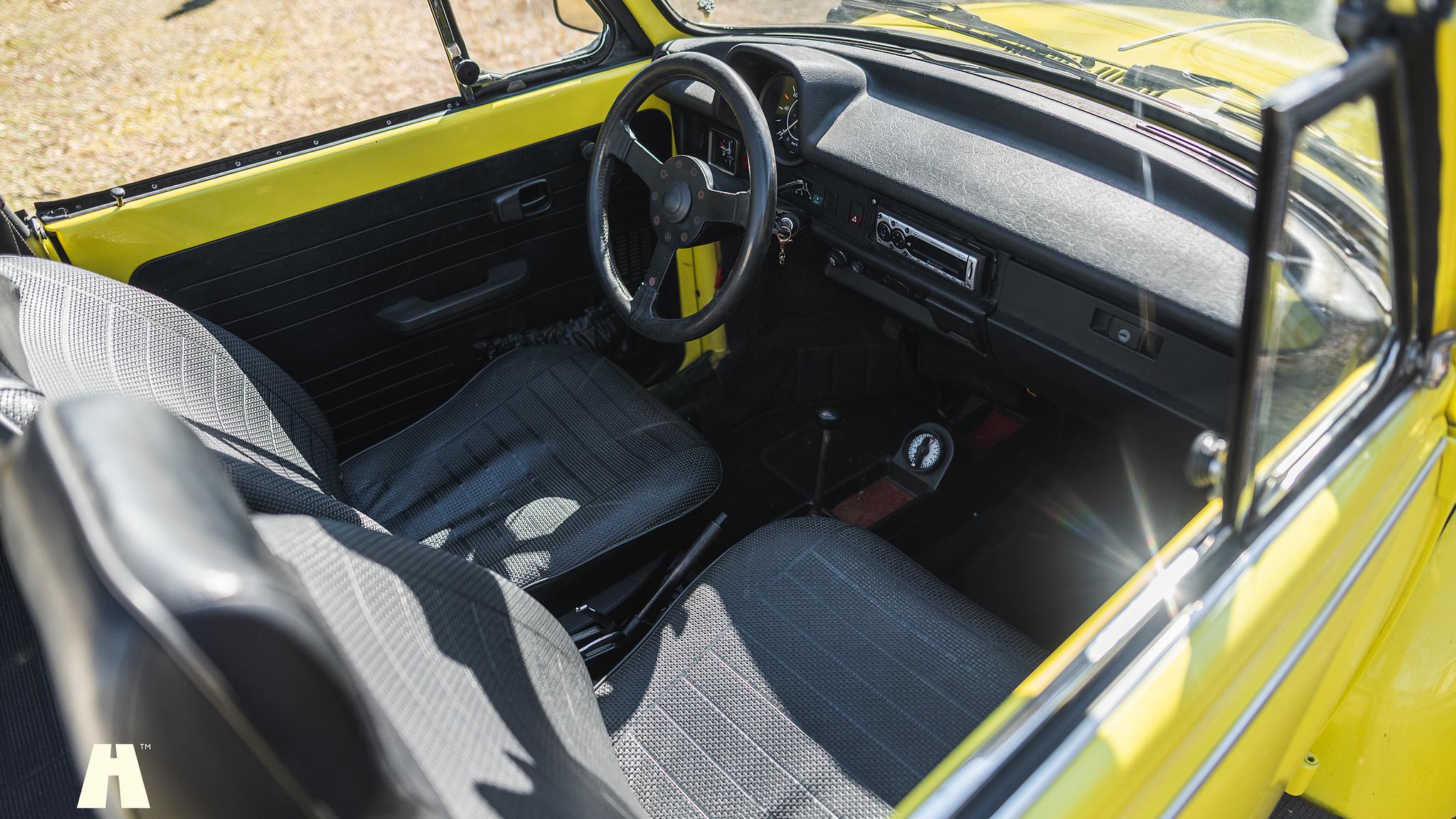 Interiörbild 1974 Volkswagen Bubbla 1303LS Cabriolet Svensksåld 