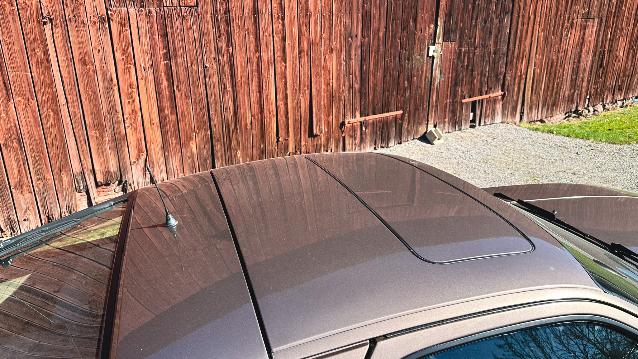 Exterior image of 1983 Porsche 928 S (20)