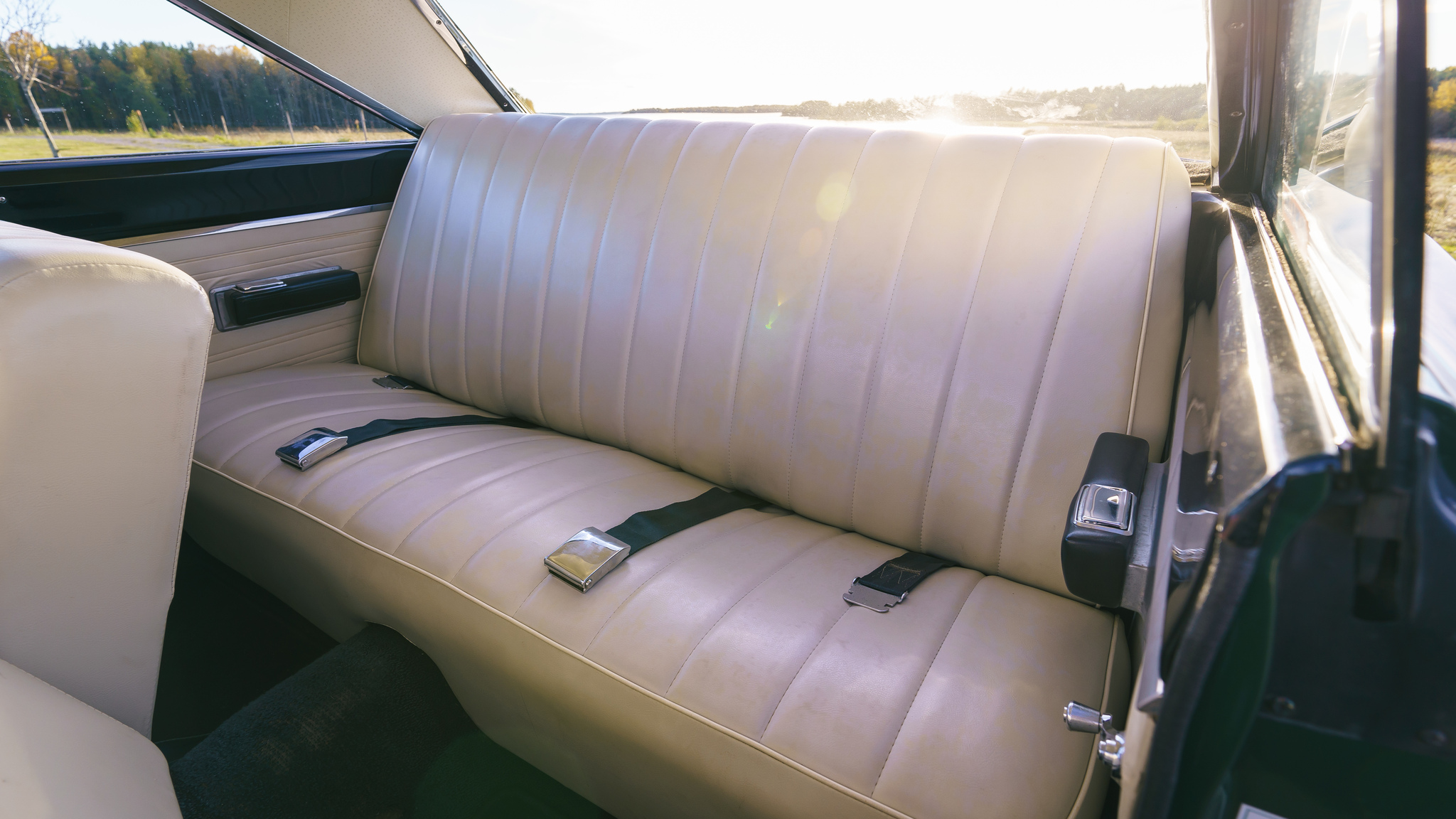 Interior image of 1967 Dodge Coronet 440 (1)