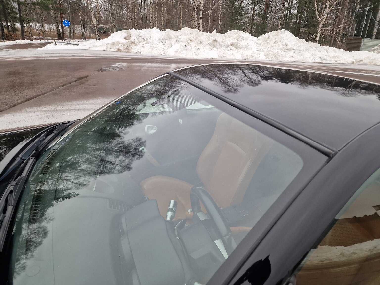 Exteriörbild på 2004 Nissan 350Z