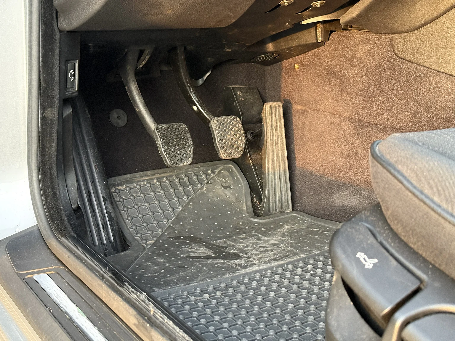 Interiörbild 2002 BMW 520i (2)