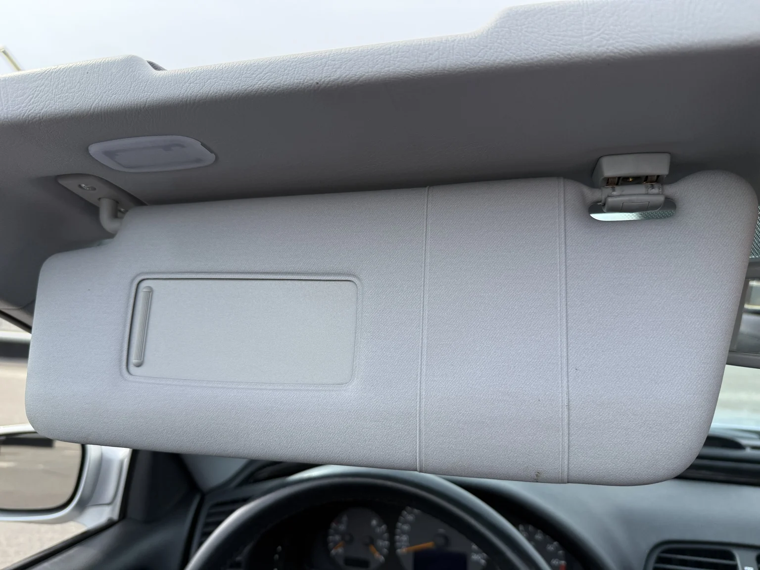 Innenraumfoto von 2001 MERCEDES-BENZ CLK 230 Kompressor Cabriolet (50)