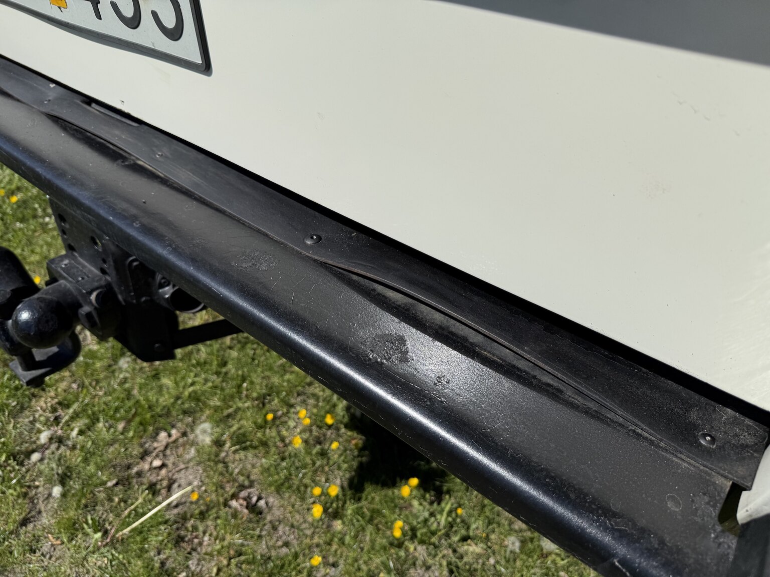 Exterior image of 1985 Land Rover Range Rover 3.5 V8
