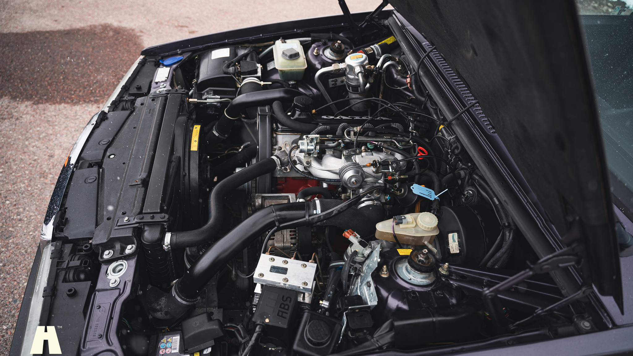 Image of 1995 Volvo 940 SE mechanics
