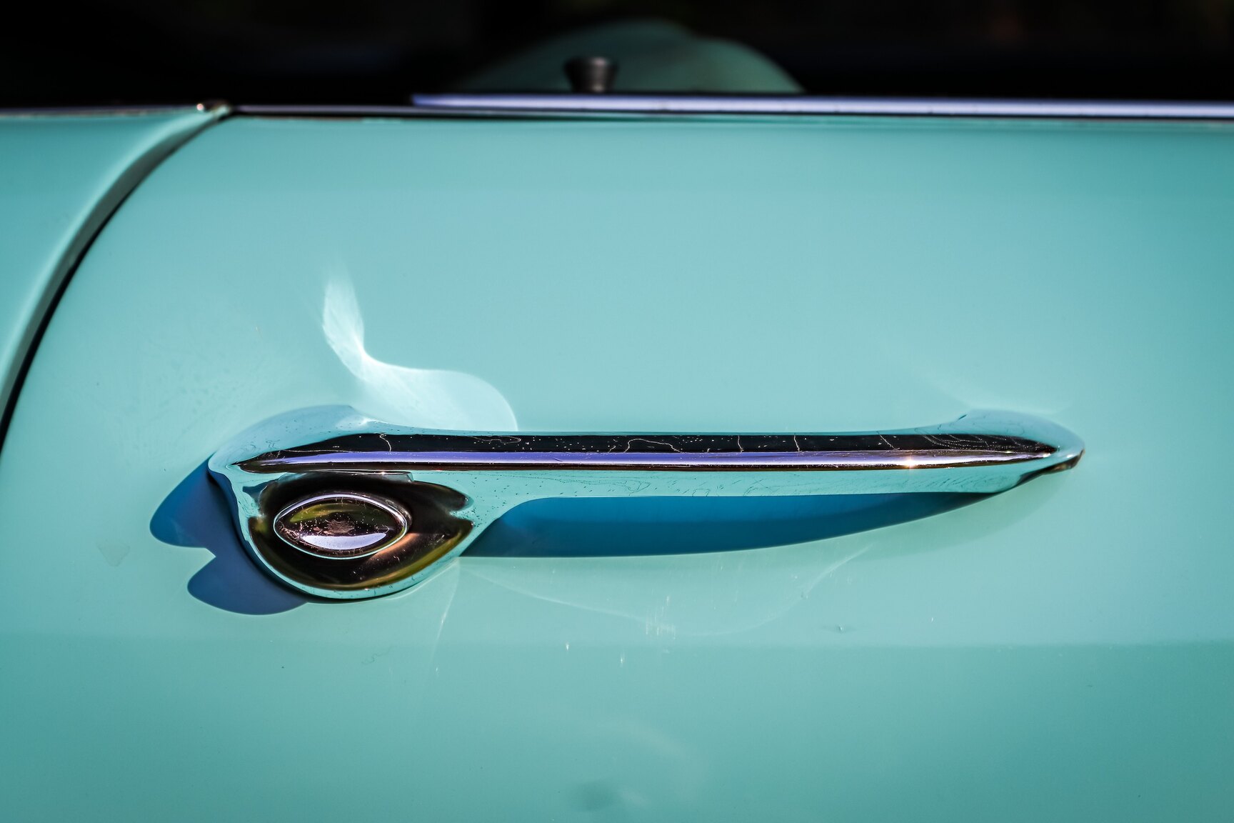 Exterior image of 1958 Pontiac Bonneville