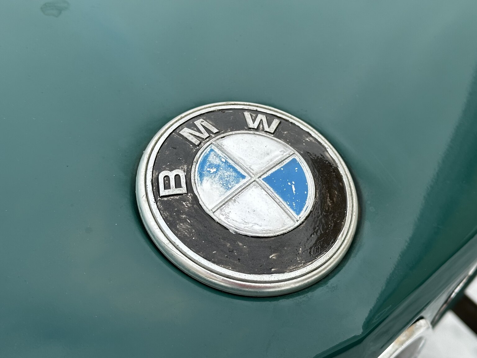 Exterior image of 1965 BMW 1600